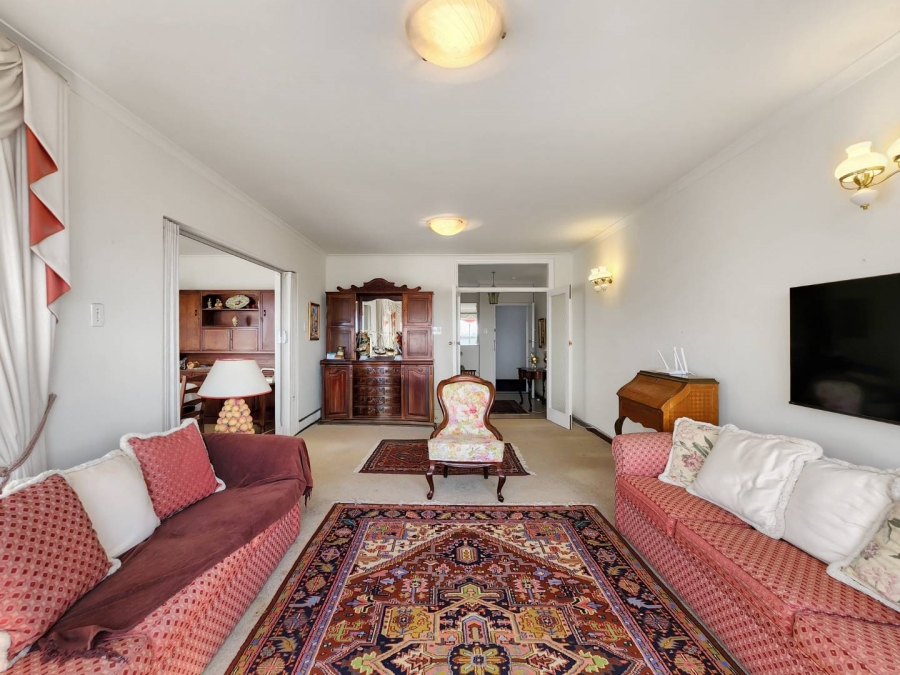 3 Bedroom Property for Sale in Sea Point Western Cape